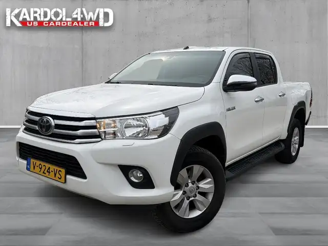 Toyota Hilux 2.4 D-4D-F Double Cab Professional | BE-Trekker |