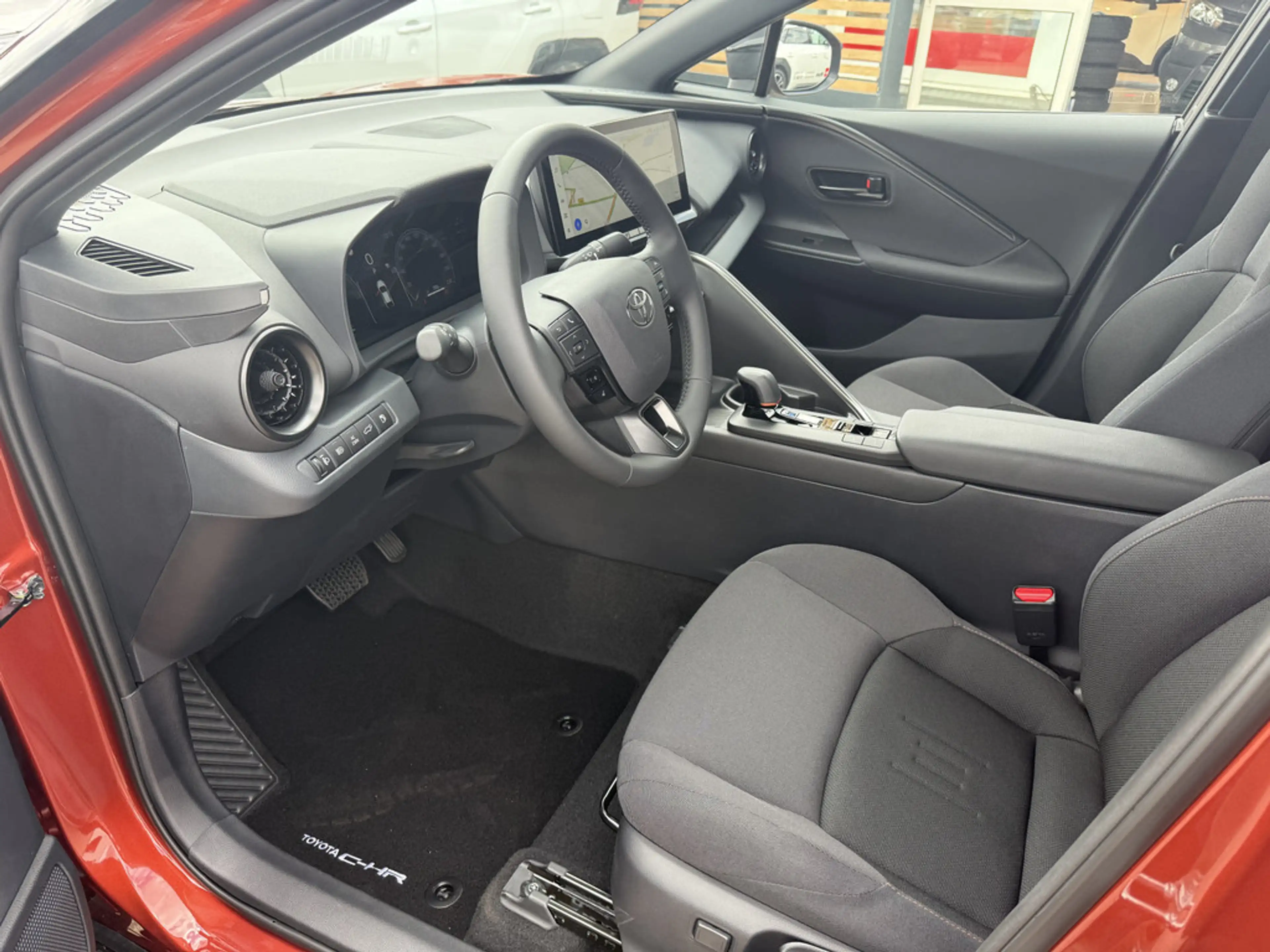 Toyota C-HR 2.0 Plug-In Hybrid FWD Teamplayer — photo 15
