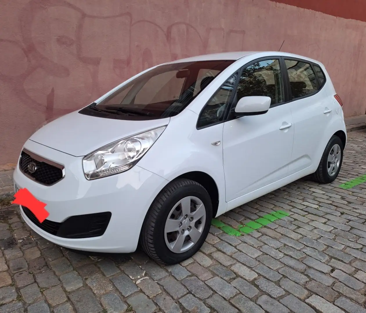 Kia Venga 1.4 CVVT Concept Blanc - 1