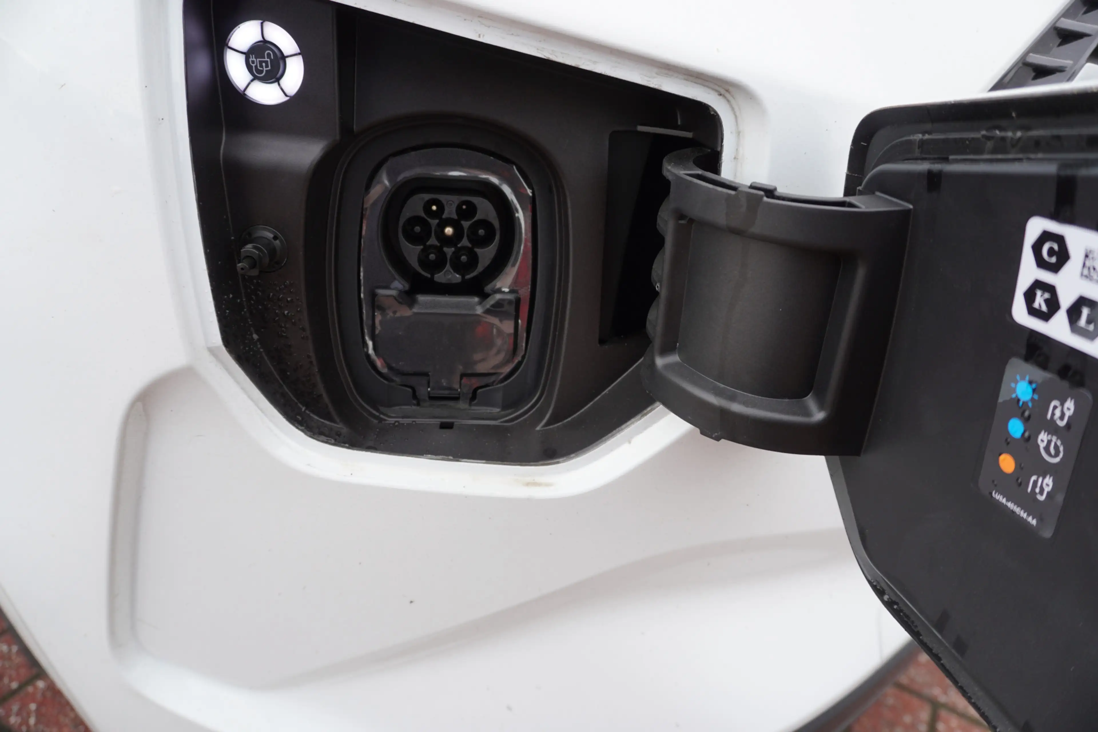 Ford E-Transit Cust. 340 L2H1 136PK Trend 65 kWh Airco | Cruise | — photo 11