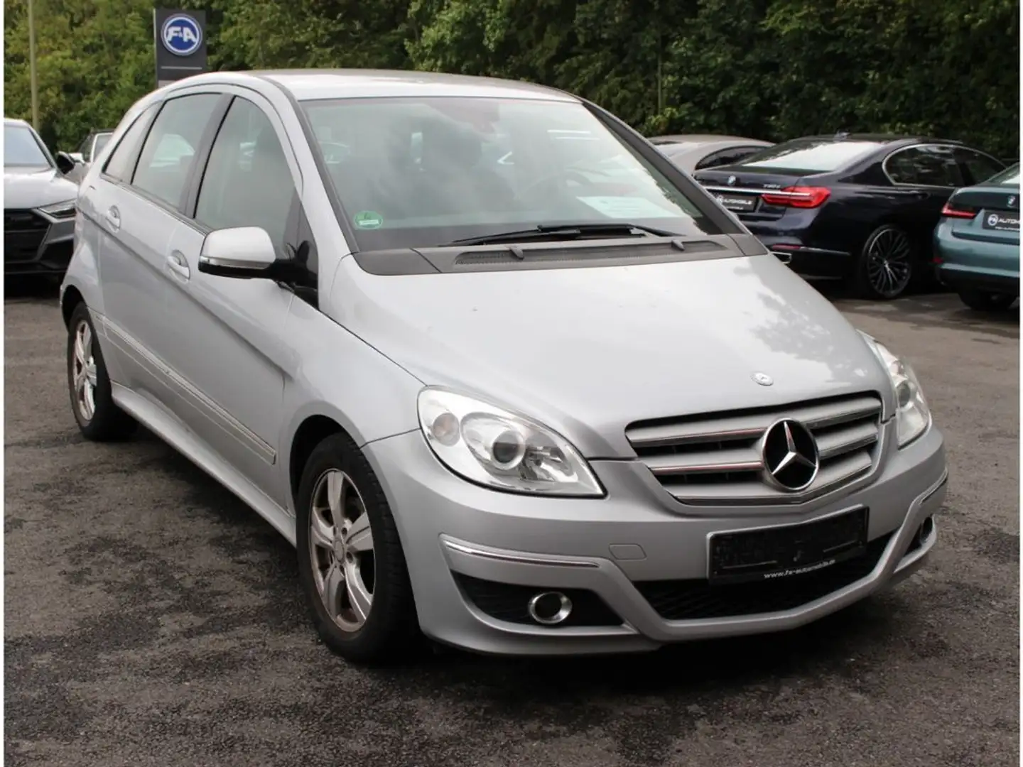 Mercedes-Benz B 200 CDI DPF Aut. Comand+Tempomat Argent - 1