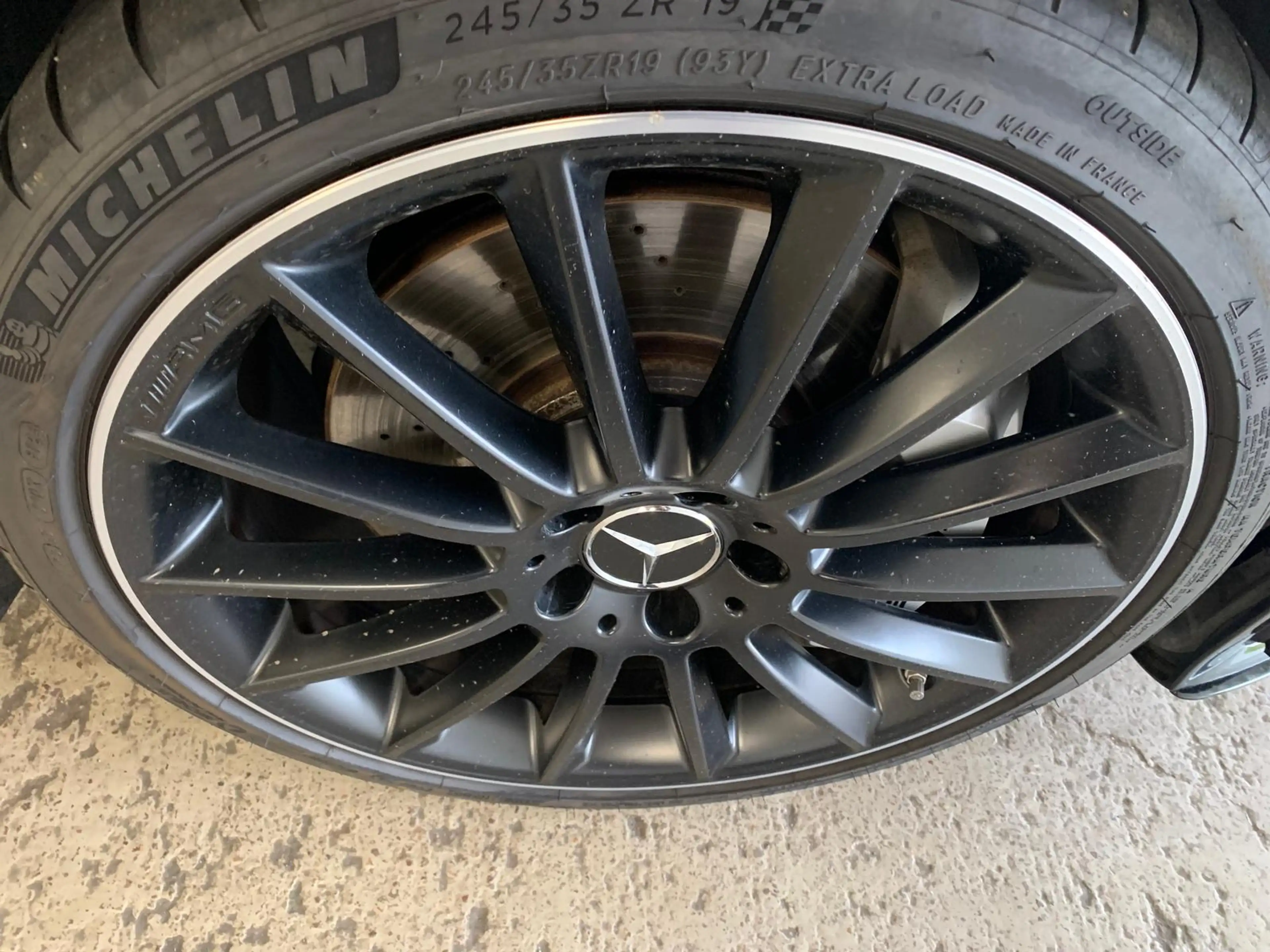 Mercedes-Benz CLA 35 AMG CLA 35 SB AMG 4M Multibeam Widescreen Pano Distr — photo 3