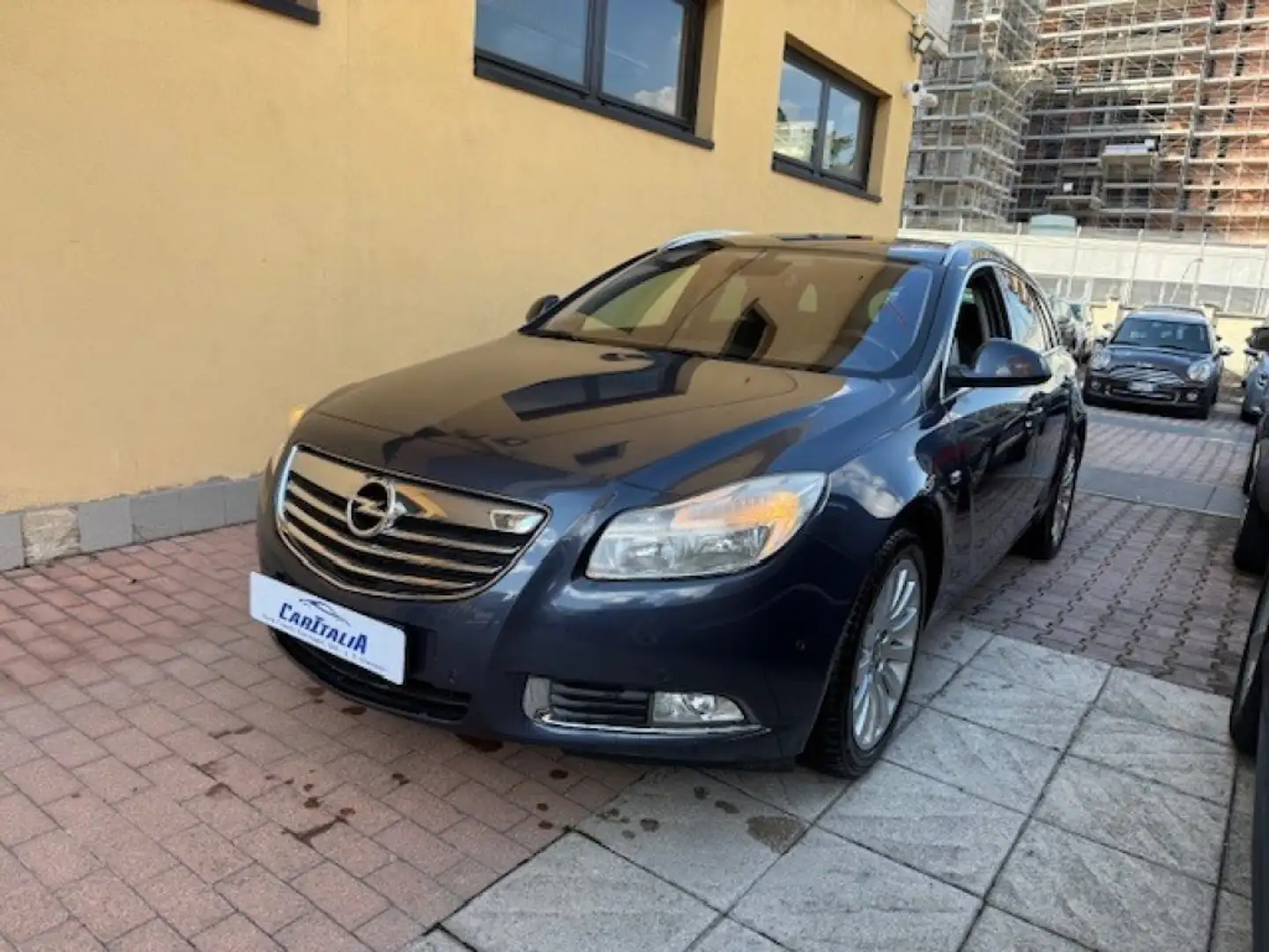 Opel Insignia 2.0 CDTI 160CV ecoFLEX Sports Tourer Cosmo Bleu - 1