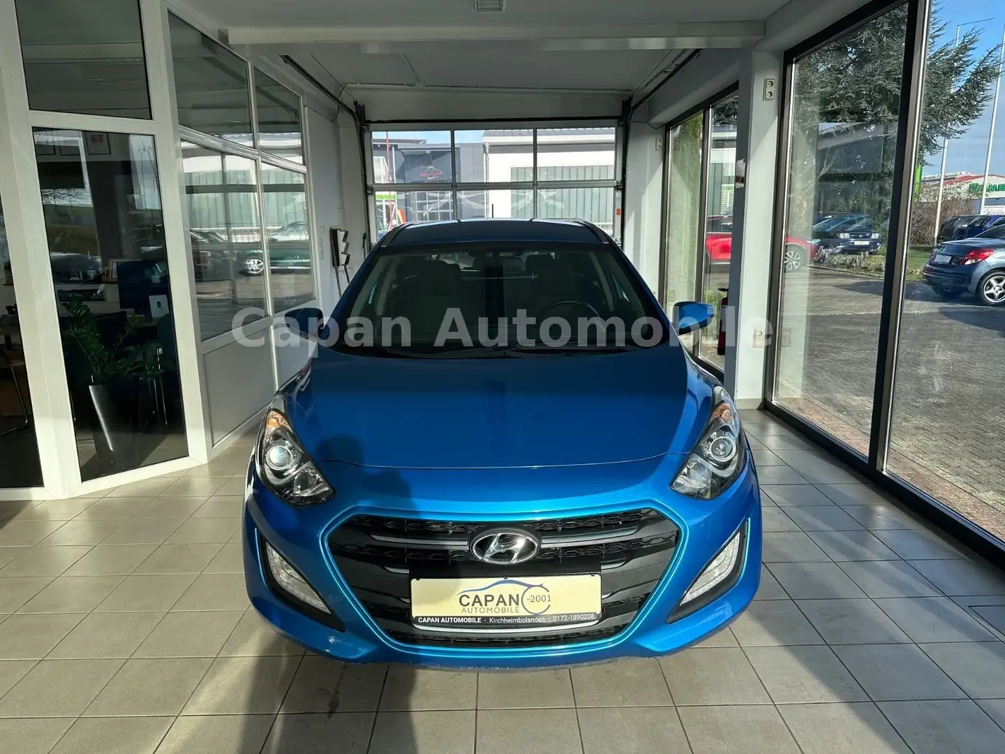 Hyundai i30 cw 1.Hand/Klima/Tempomat/PDC/EURO6 Bleu - 2
