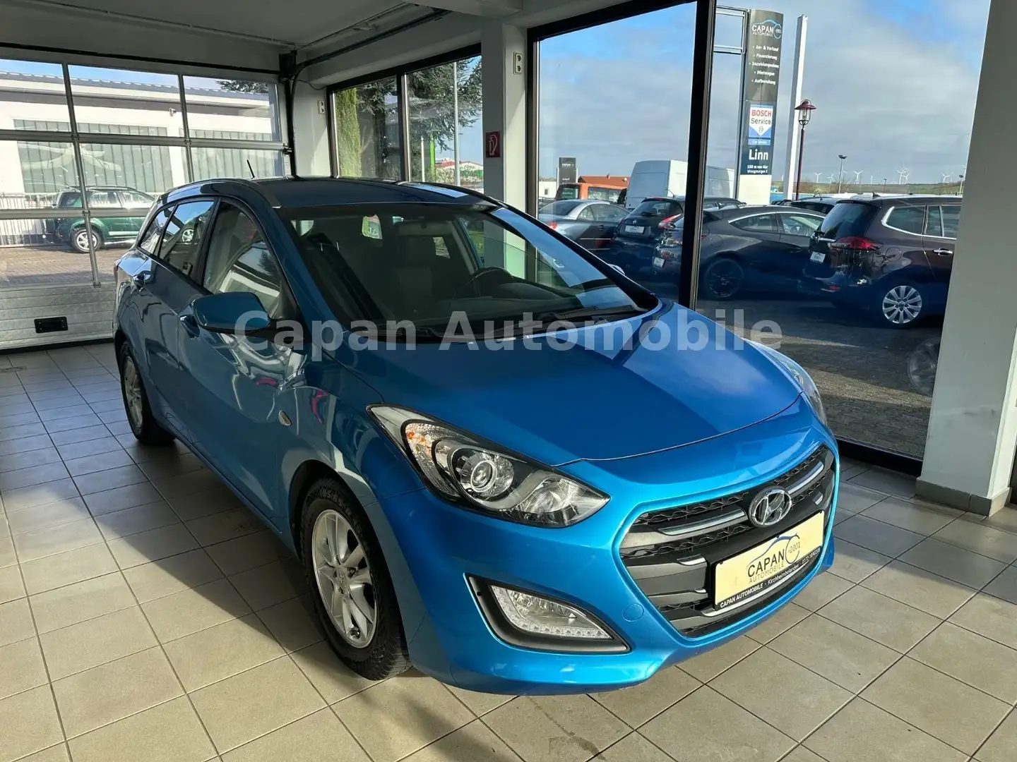 Hyundai i30 cw 1.Hand/Klima/Tempomat/PDC/EURO6 Bleu - 1