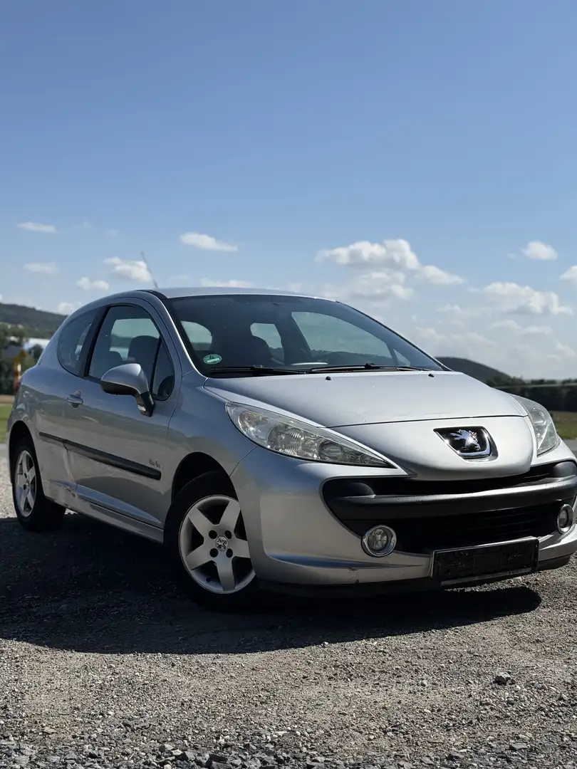 Peugeot 207 - 2