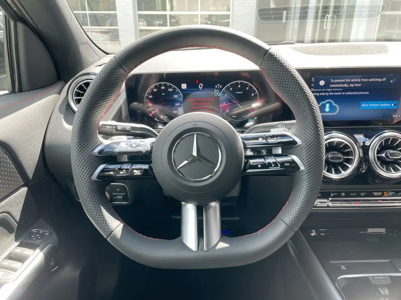 Mercedes-Benz GLA photo Mercedes-Benz GLA