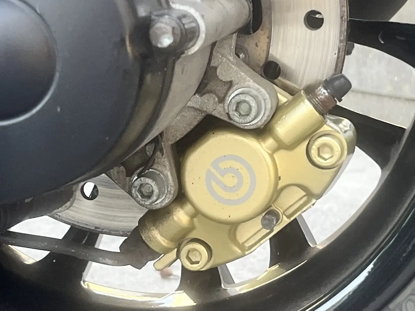 Vespa Sprint 50 custom  dubbel disck - 1