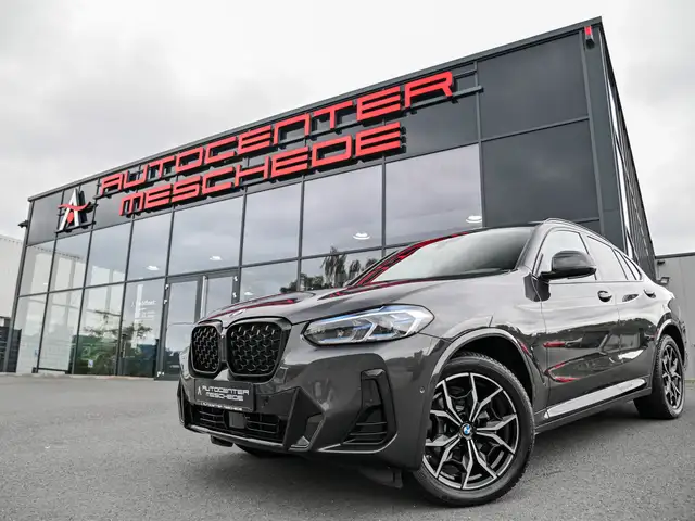BMW X4 main image