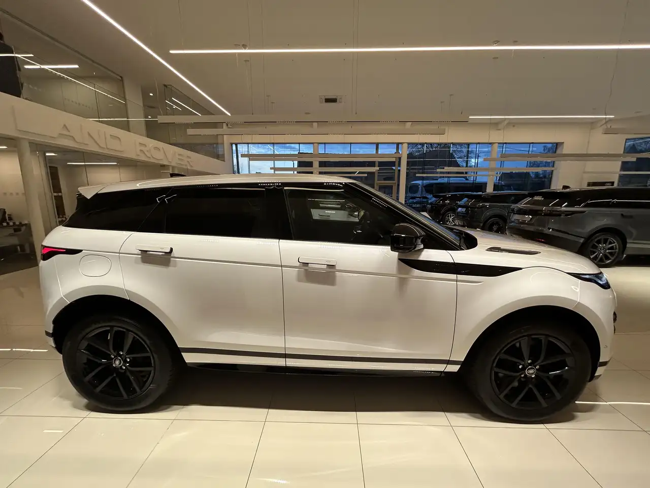 Land Rover Range Rover Evoque 2026