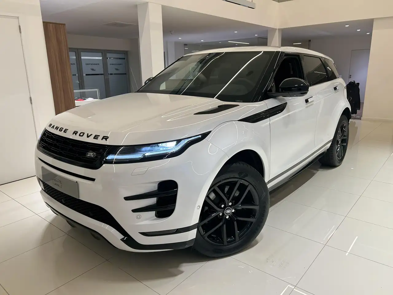 Land Rover Range Rover Evoque 2026