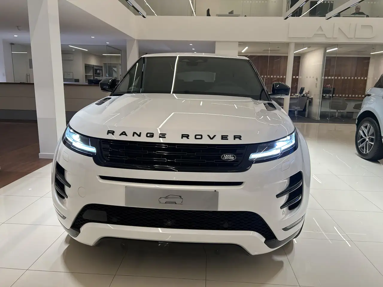Land Rover Range Rover Evoque 2026 — фото 7