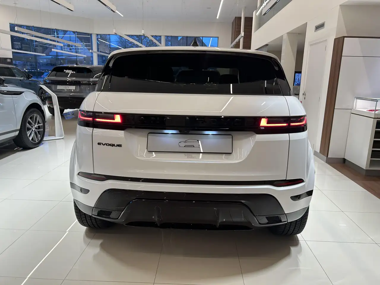 Land Rover Range Rover Evoque 2026 — фото 6