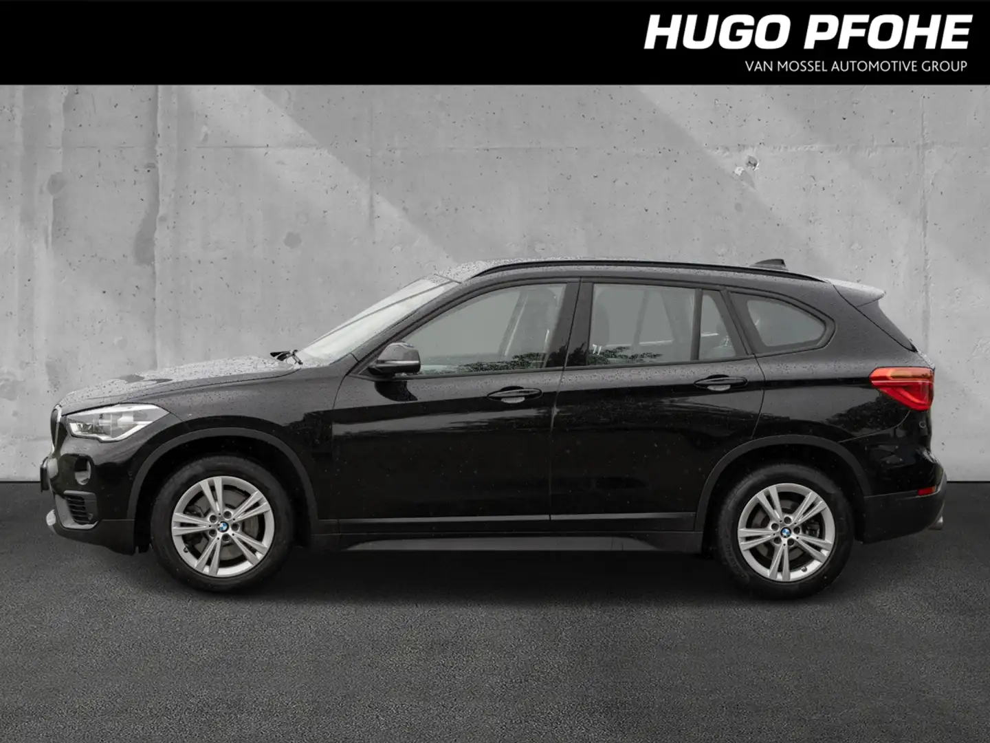 BMW X1 xDrive 20d Advantage Navi SHZ Pano LED ACC Schwarz - 2