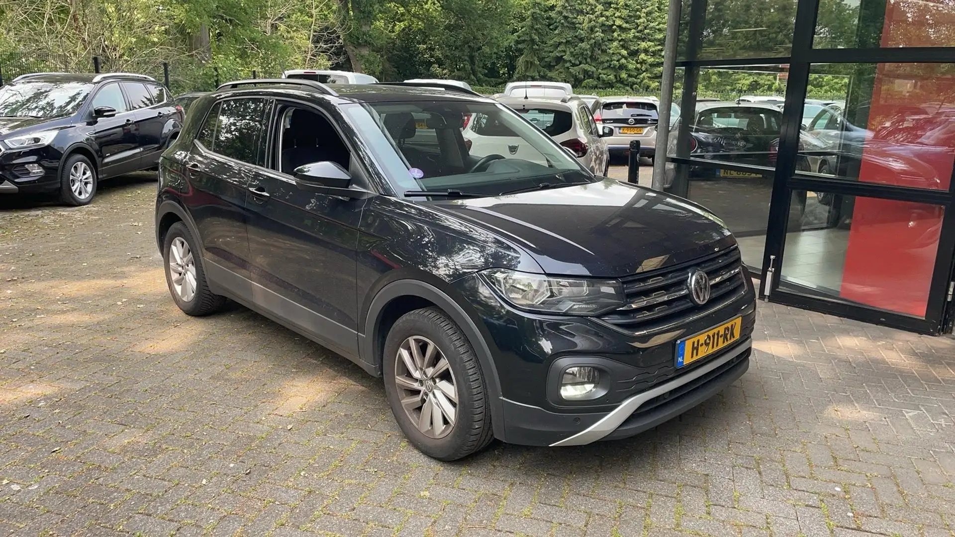 Volkswagen T-Cross 1.0 TSI Style Schwarz - 2