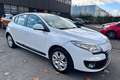 Renault Megane Mégane III dCi 110 FAP eco2 Business Euro 5 EDC - thumbnail 1