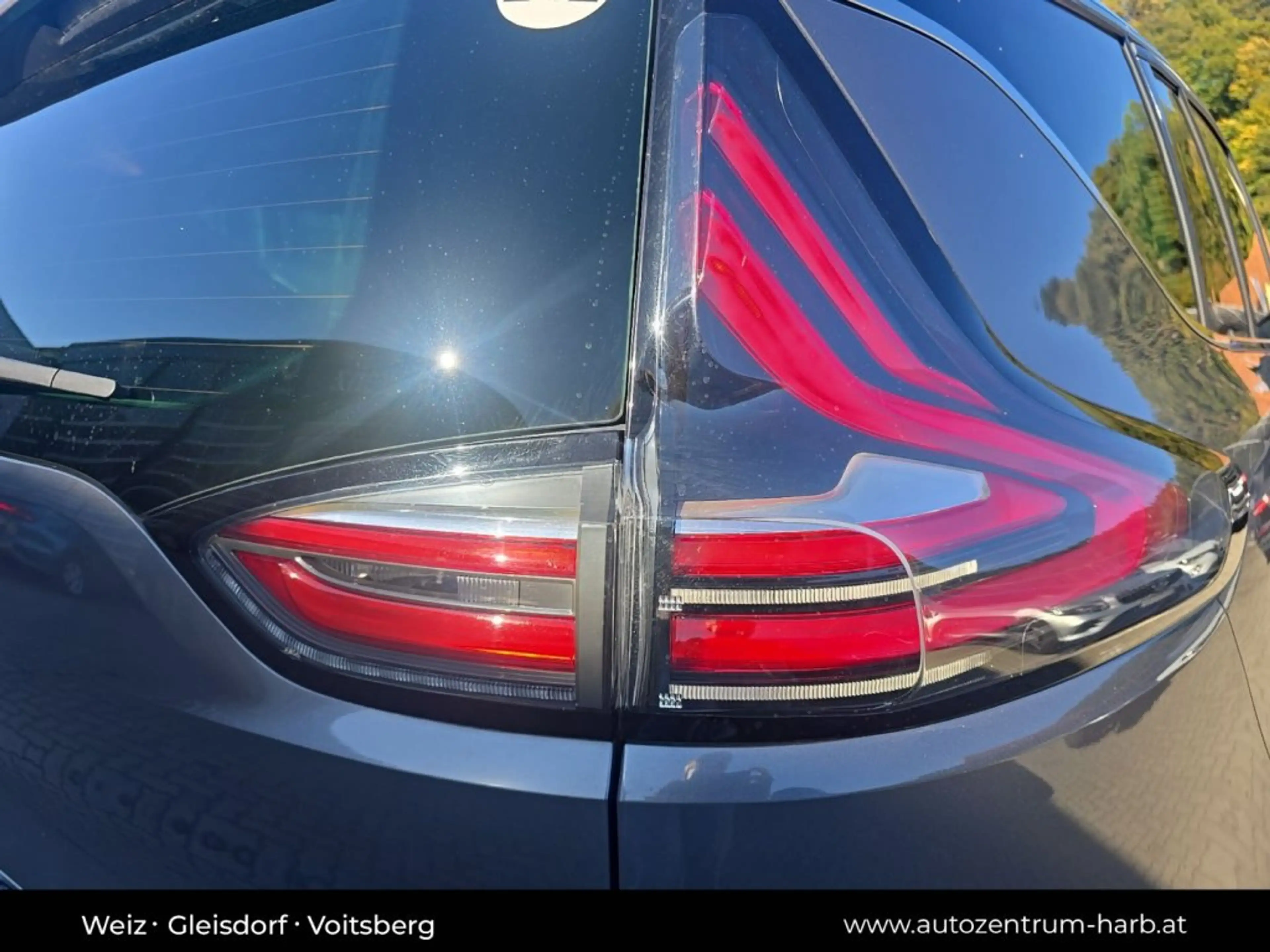 Renault Espace Initiale Paris Energy dCi 160 EDC — photo 13