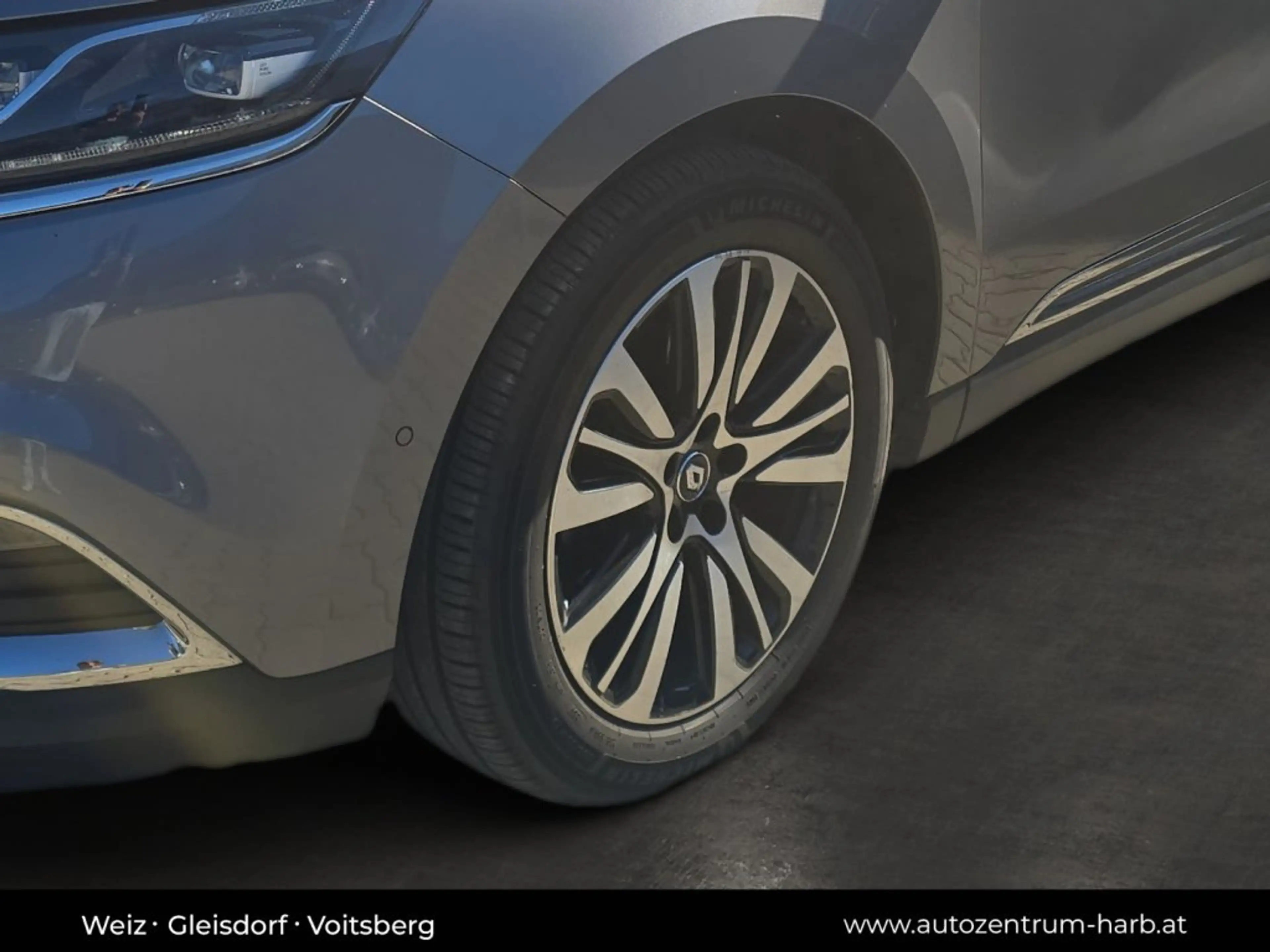 Renault Espace Initiale Paris Energy dCi 160 EDC — photo 10
