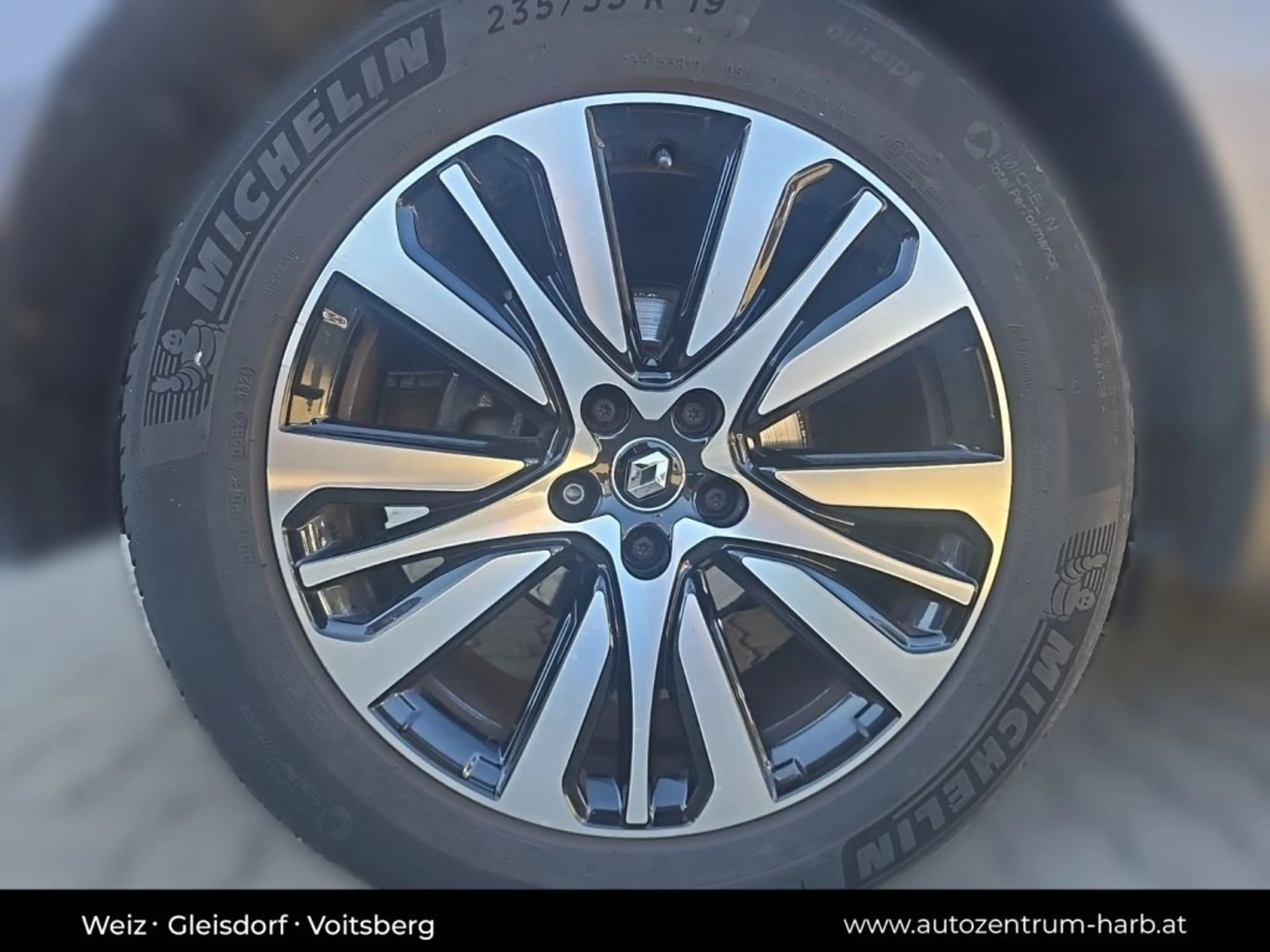 Renault Espace Initiale Paris Energy dCi 160 EDC — photo 11