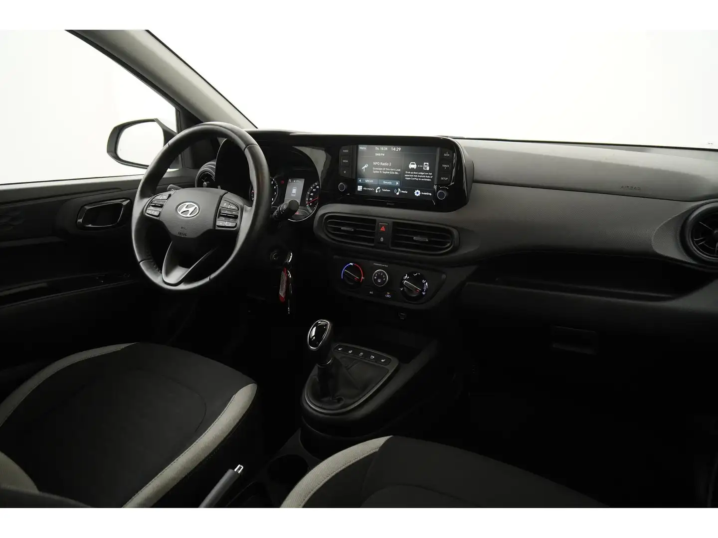 Hyundai i10 1.0 Automaat | Stoelverwarming | Carplay | Zondag - 2