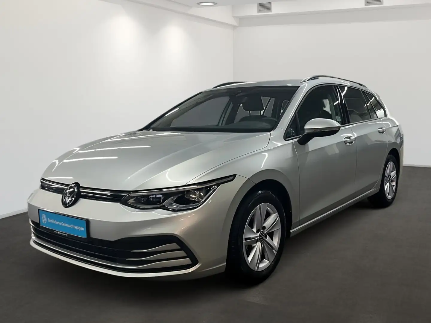 Volkswagen Golf Variant Golf VIII Variant 1.5 eTSI Life DSG LEDPlus Navi Rot - 2