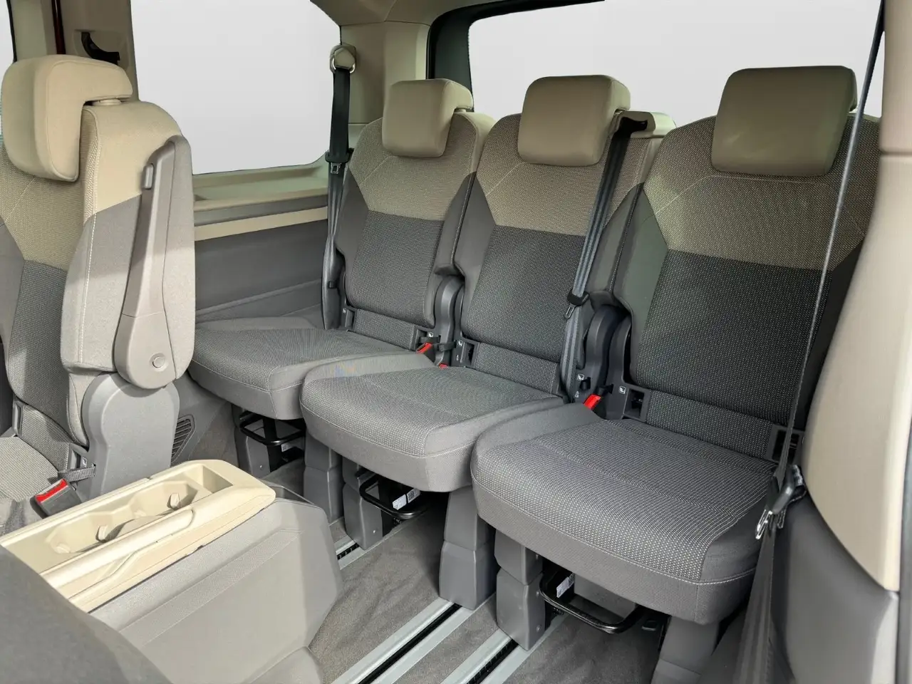 Volkswagen T7 Multivan KÜ 2.0 TSI DSG Life 7-S. LED NAVI AHK ELEKTR. TÜRE 11
