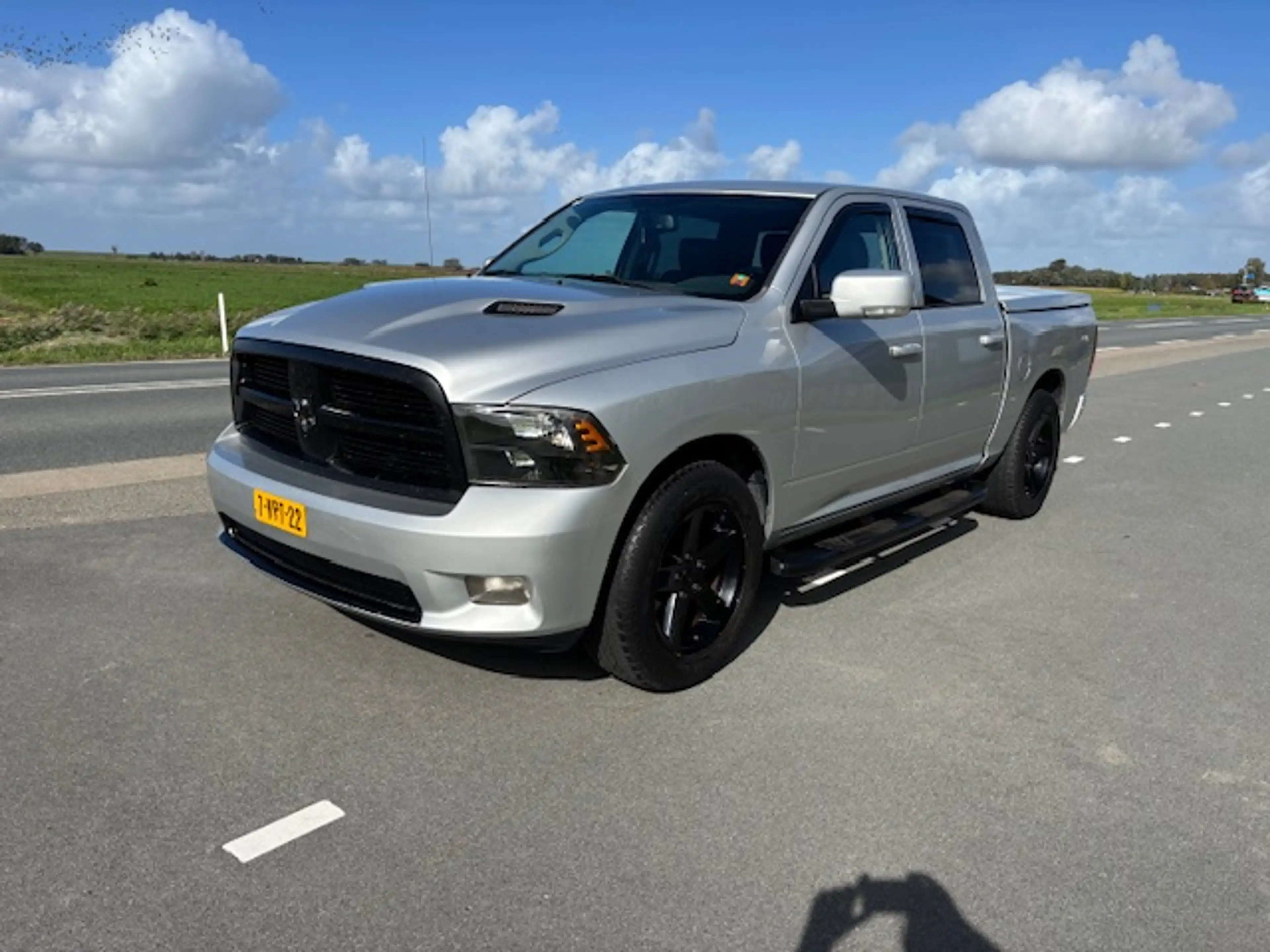 Dodge RAM 1500 sport 200 L lpg finanaciering v/a 345 p/m