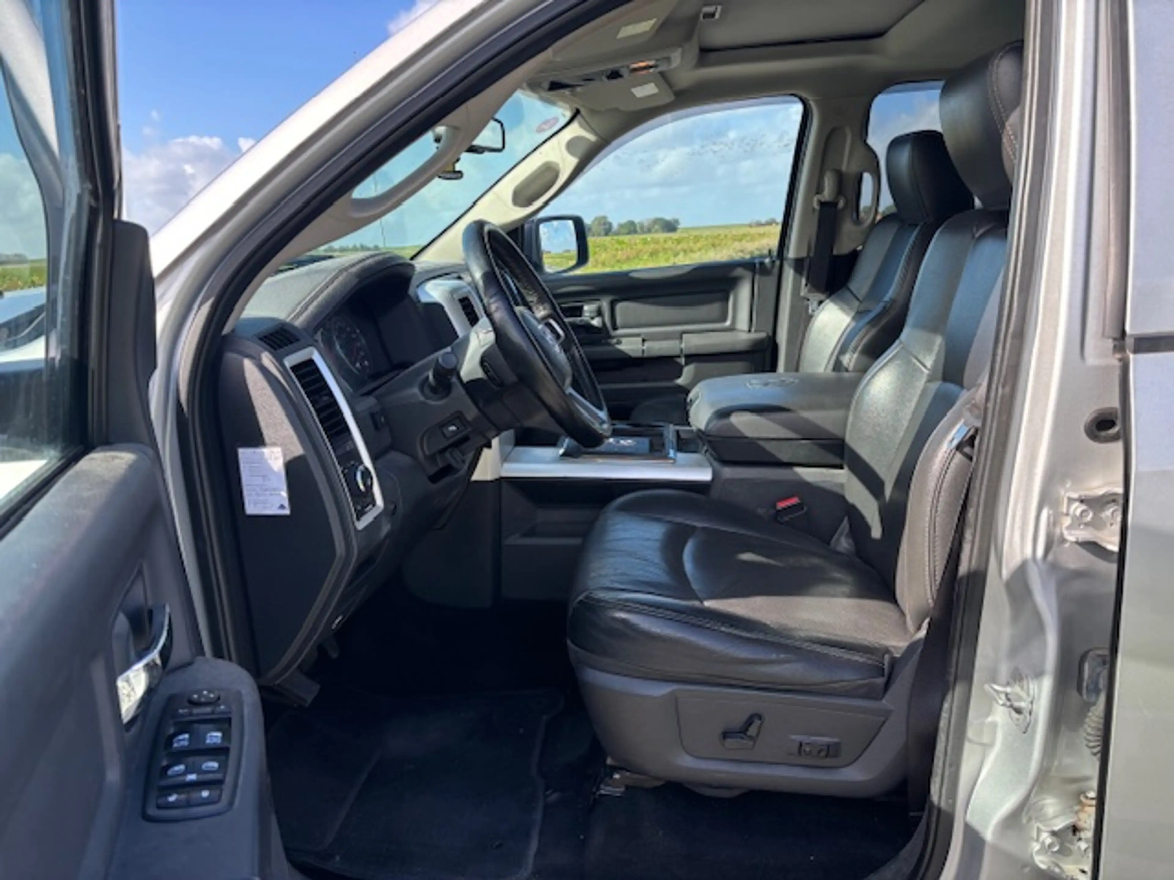 Dodge RAM 1500 sport 200 L lpg finanaciering v/a 345 p/m — photo 10