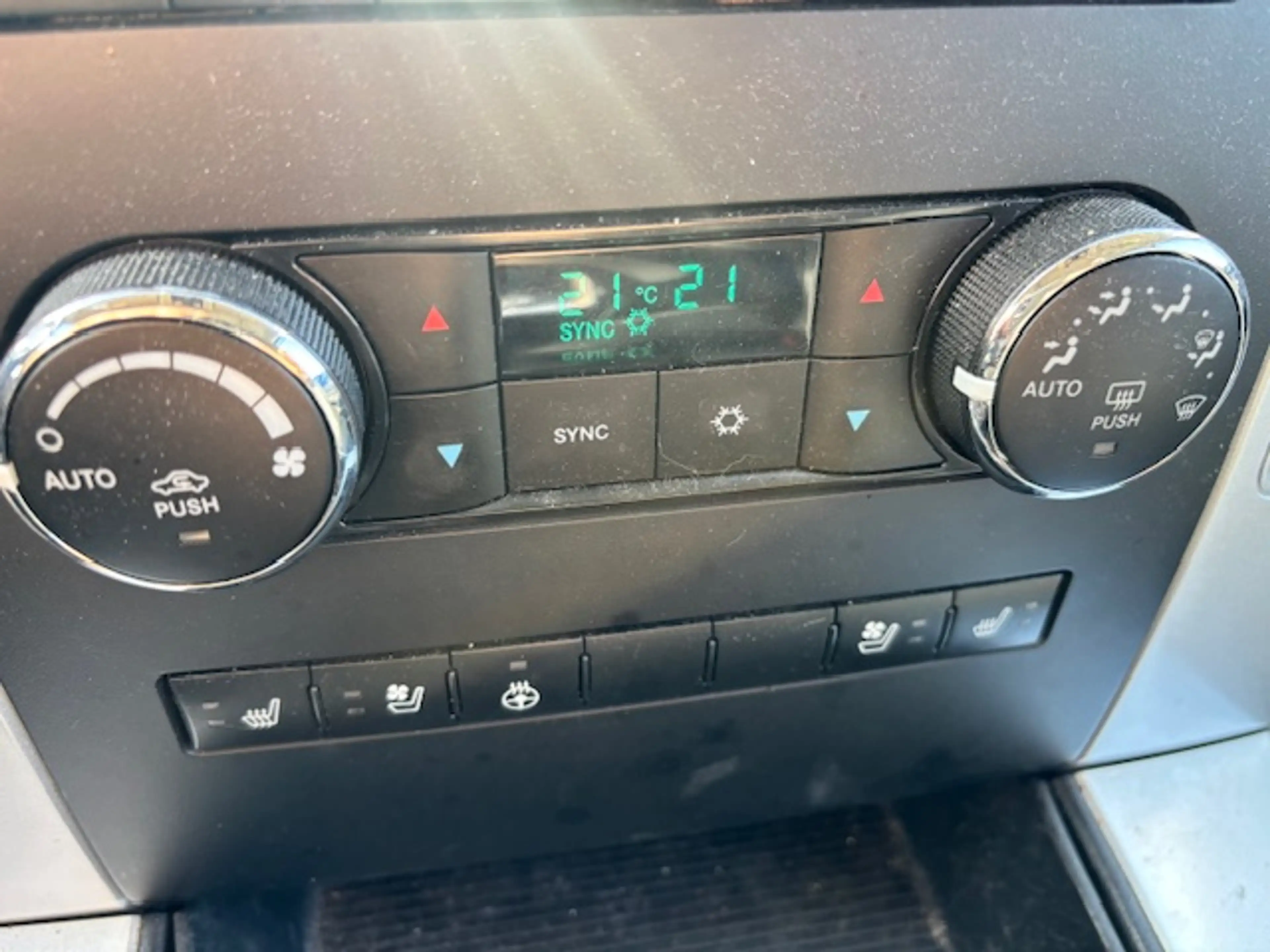 Dodge RAM 1500 sport 200 L lpg finanaciering v/a 345 p/m — photo 13
