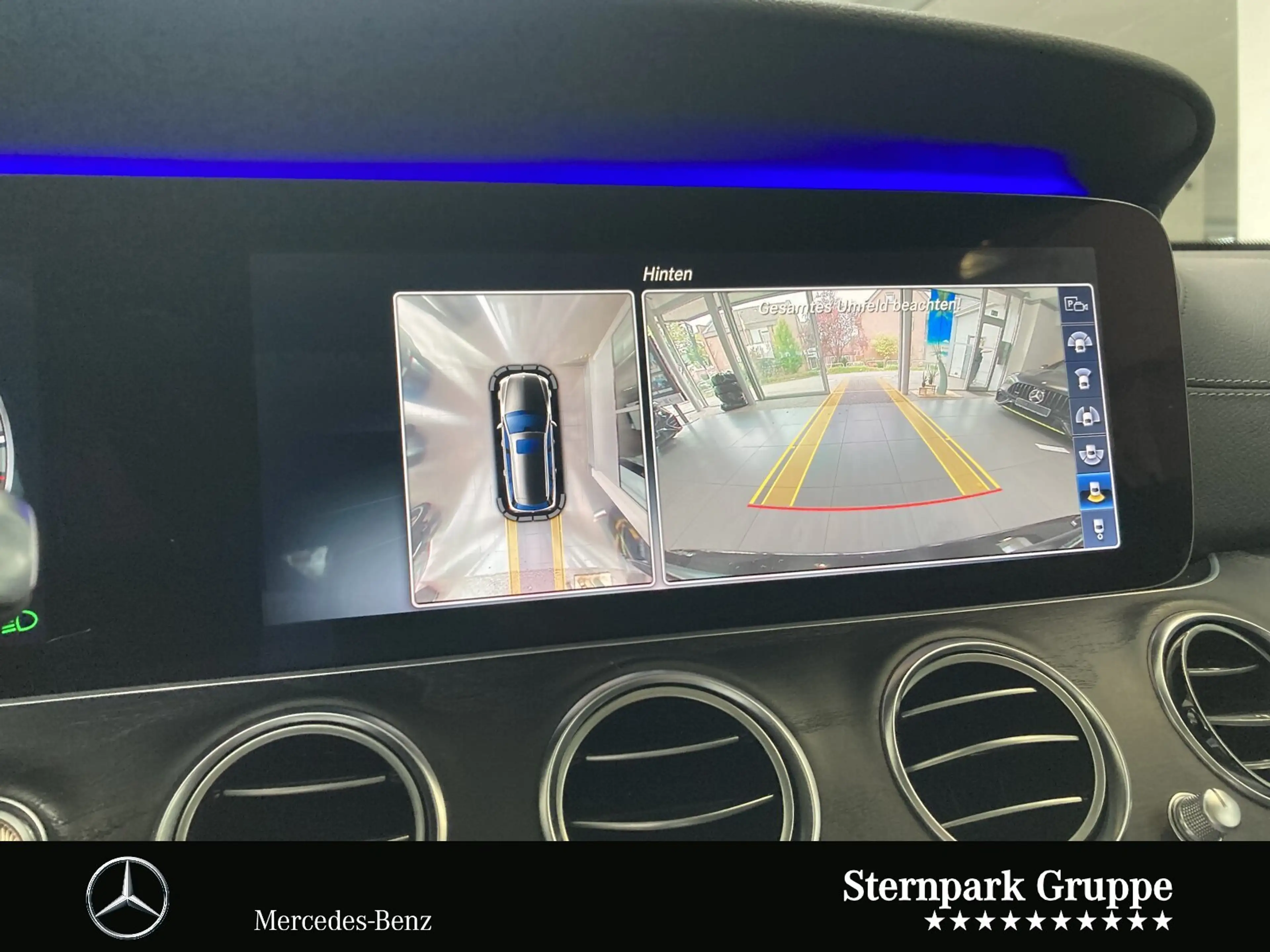 Mercedes-Benz E 350 E 350 d T-Modell Pano+HuD+360°K+Dist AMG Line LED — photo 9