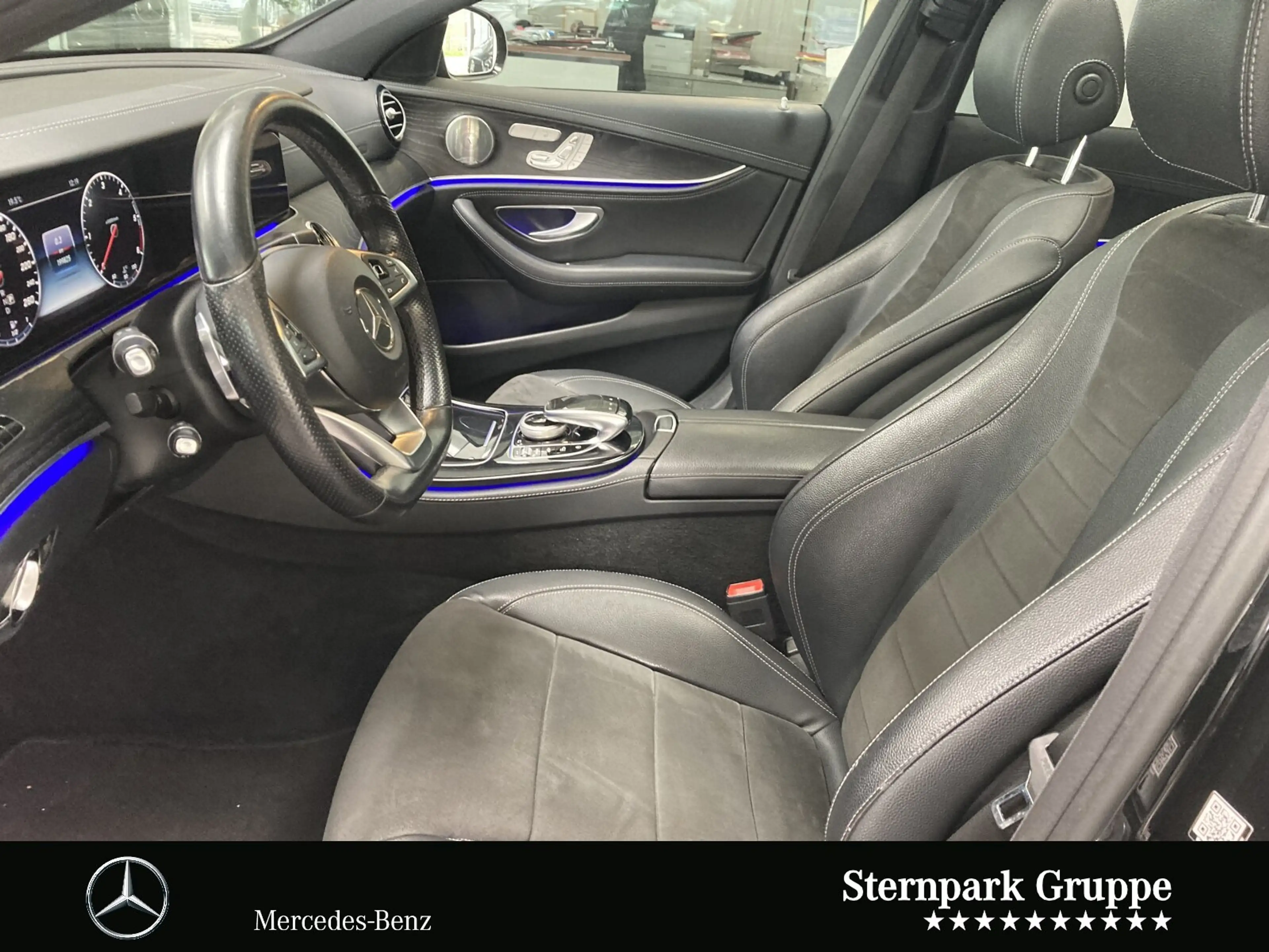 Mercedes-Benz E 350 E 350 d T-Modell Pano+HuD+360°K+Dist AMG Line LED — photo 11