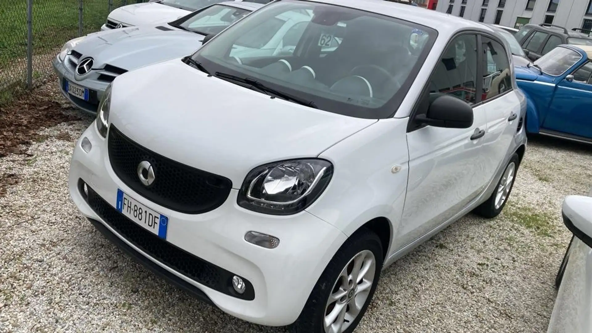 smart forFour Forfour 1.0 Youngster 71cv c/S.S. Bianco - 1