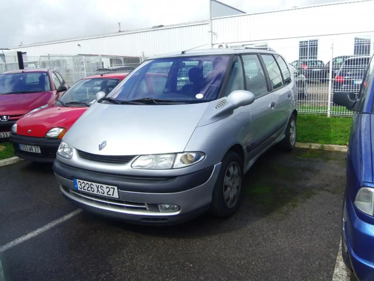 Renault Espace 2.2 dci - expression - 1