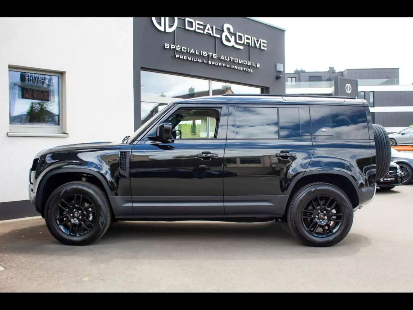 Land Rover Defender 110 D250 S AWD6-SEATBLACK PACKCOLD CLIMATEAHK Noir - 2
