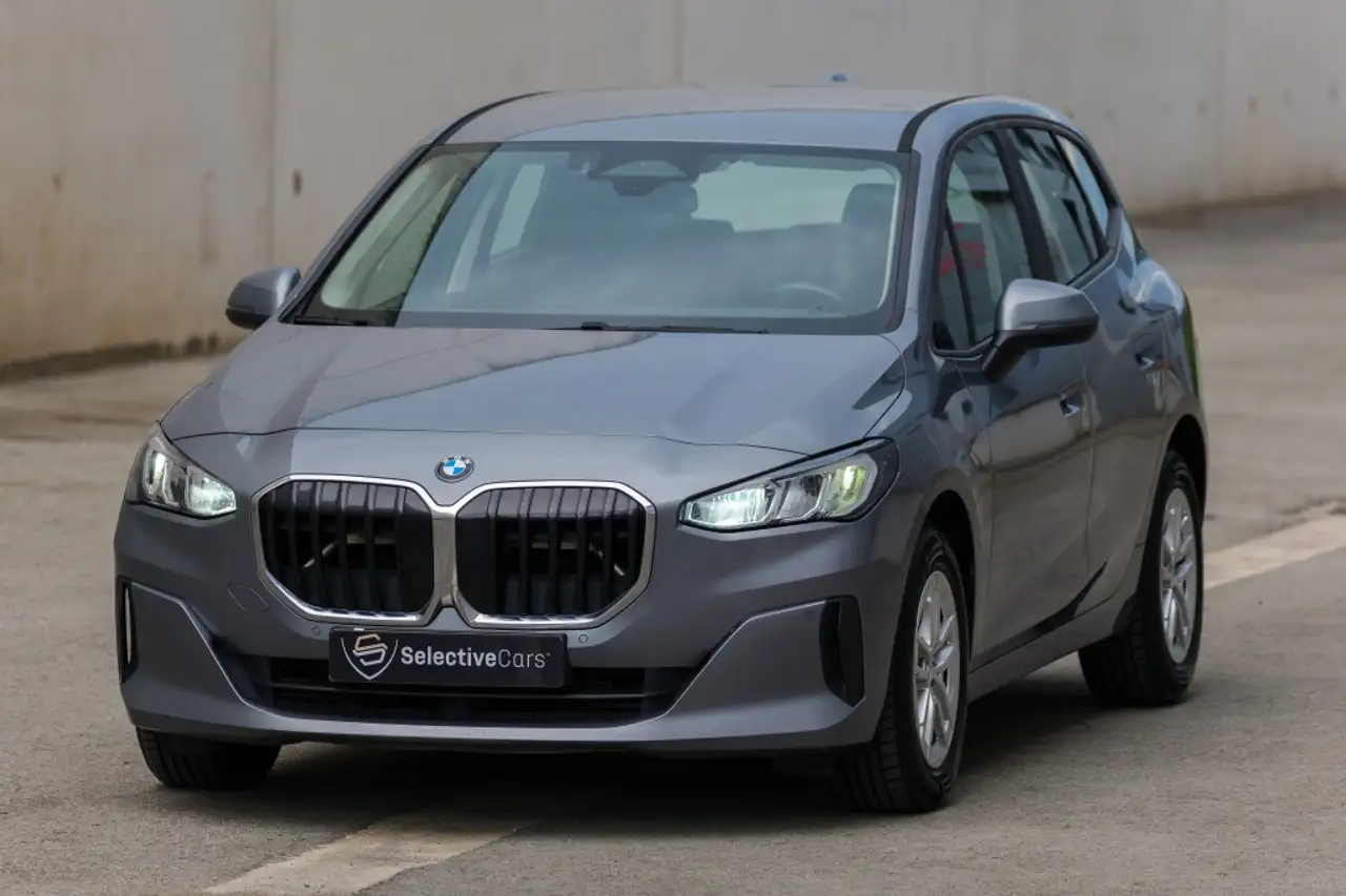 BMW 218