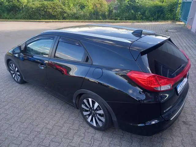 Honda Civic 1,8 Tourer Lifestyle *Top Zustand*