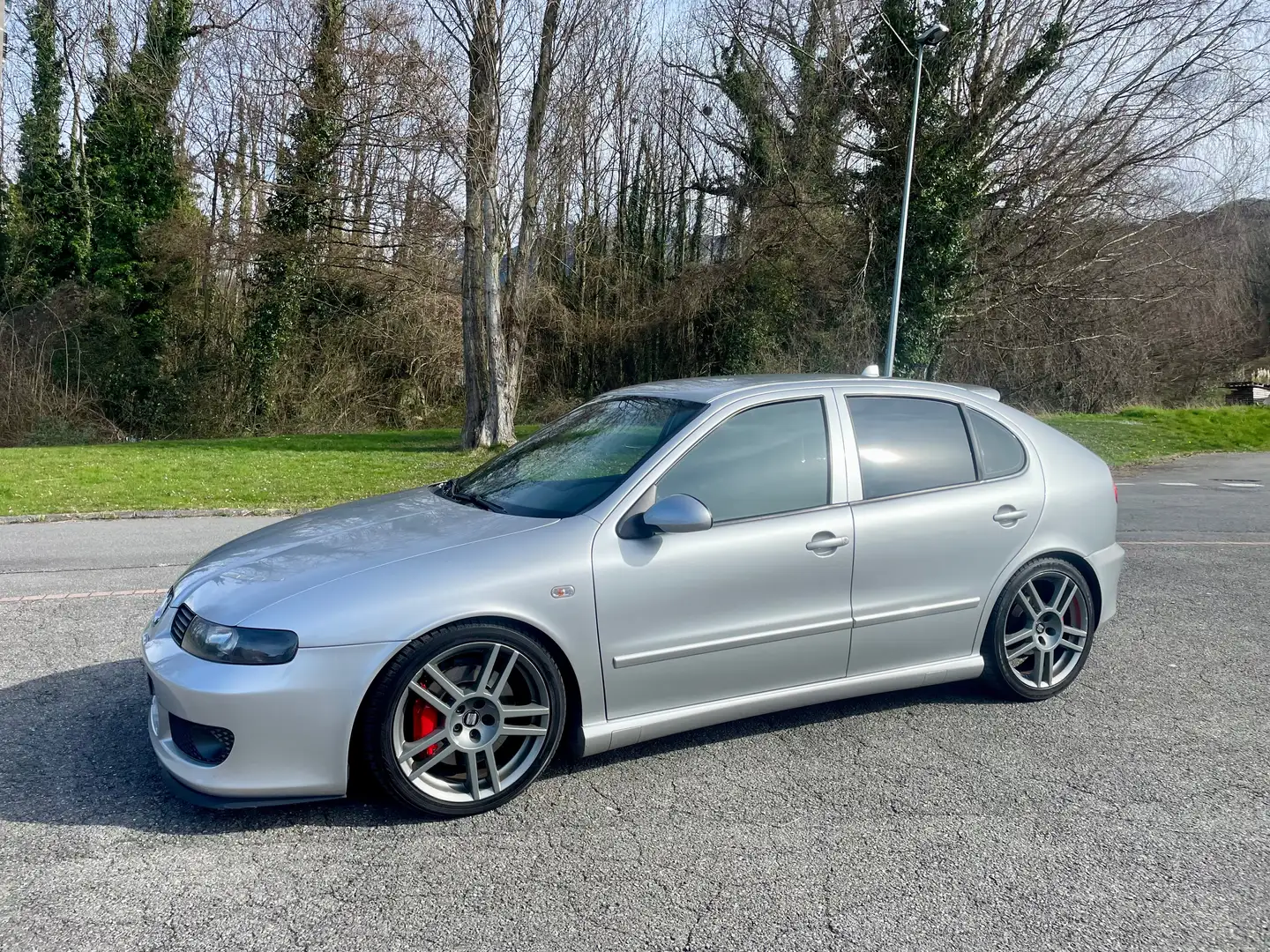 SEAT Leon Leon 1.8i 20VT Cupra R Argent - 2