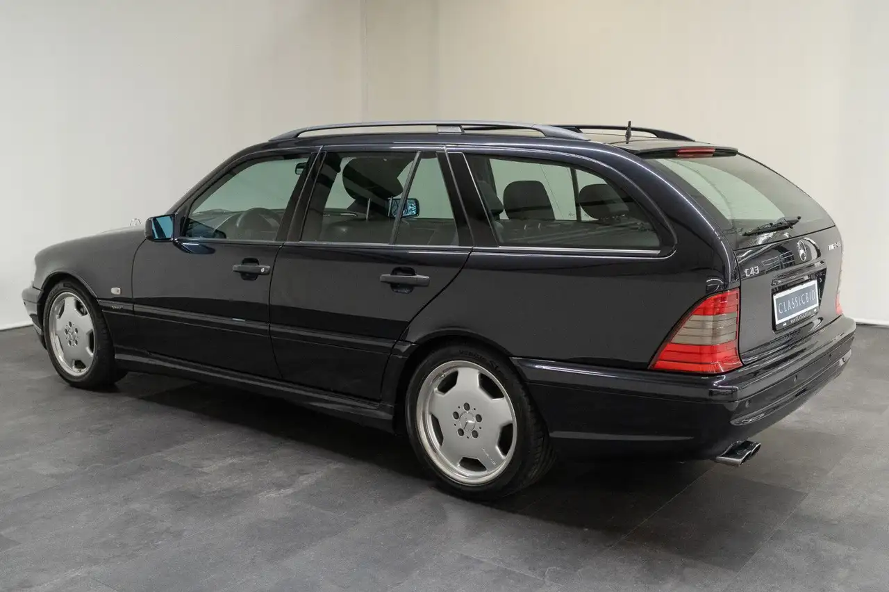 Mercedes-Benz C 43 AMG, foto 5