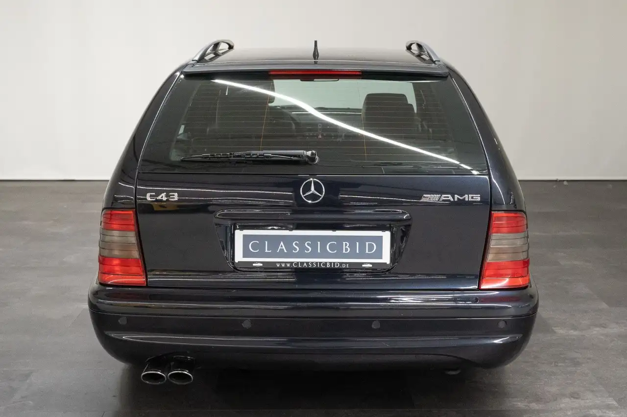 Mercedes-Benz C 43 AMG, foto 4