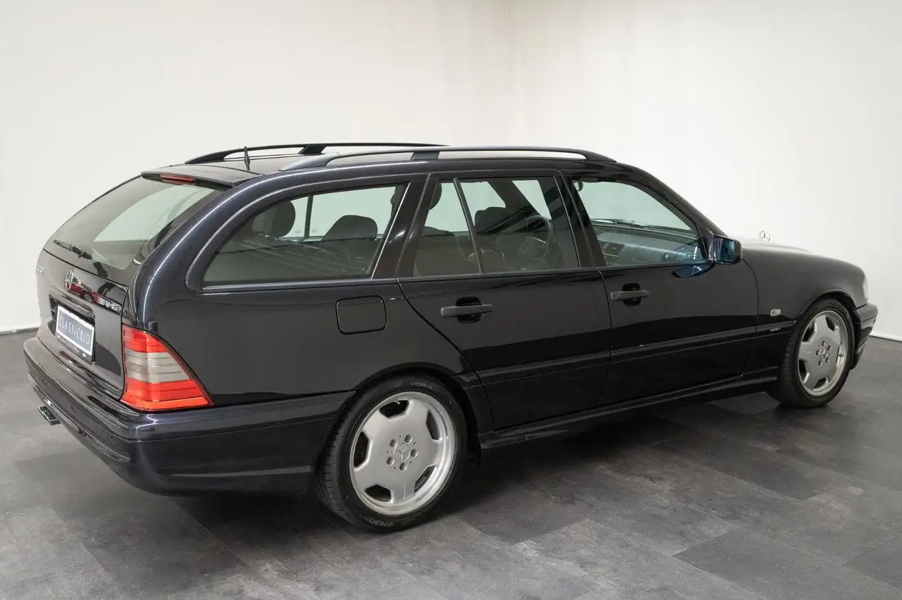 Mercedes-Benz C 43 AMG, foto 6
