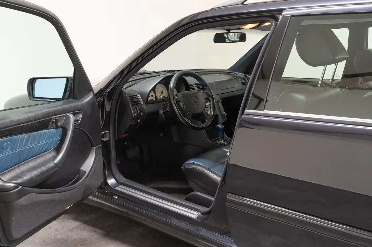 Mercedes-Benz C 43 AMG, foto 9
