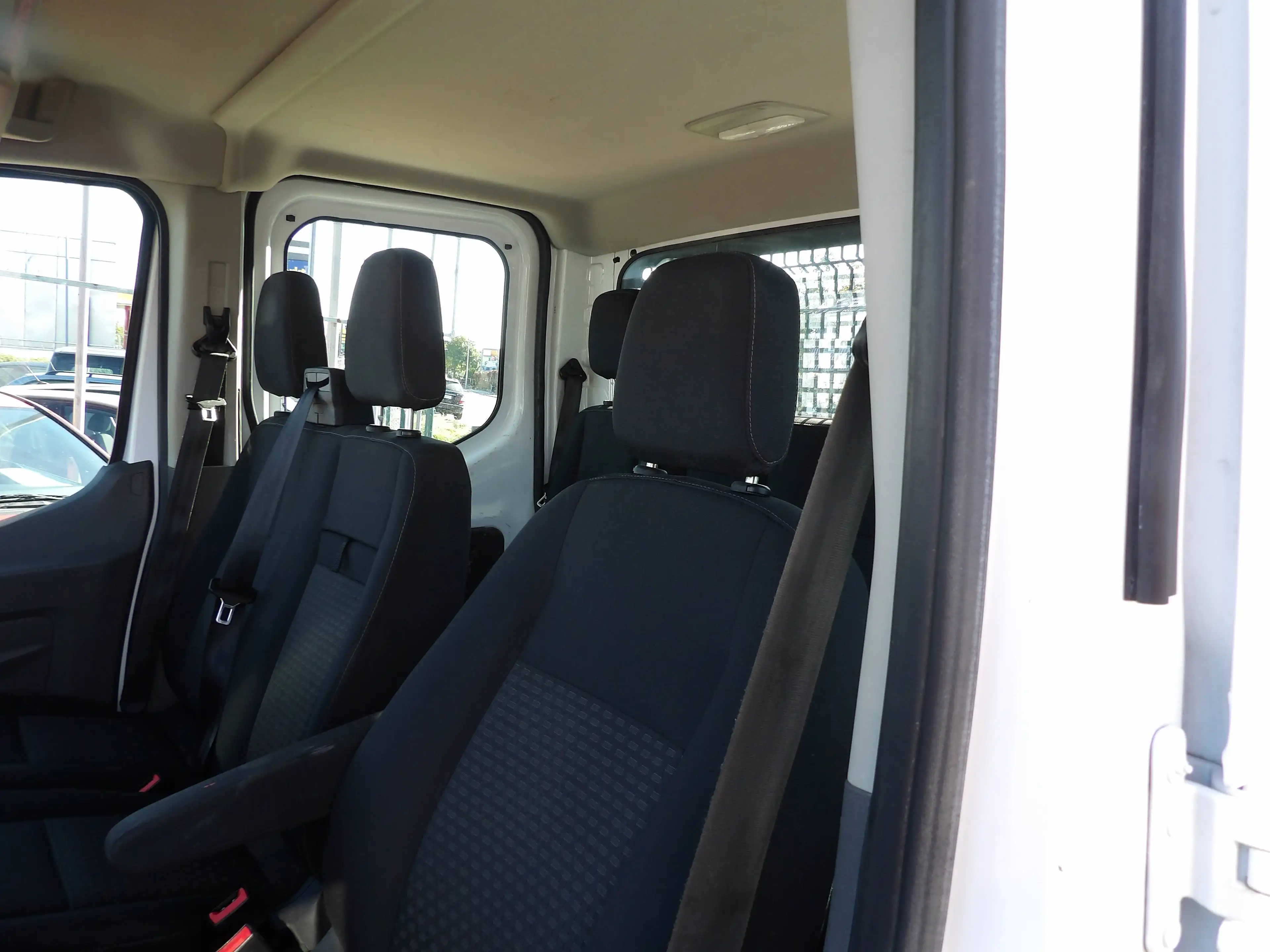 Ford Transit 310 L2 Doppelkabine Trend Klima Radio HU AU Neu — photo 12