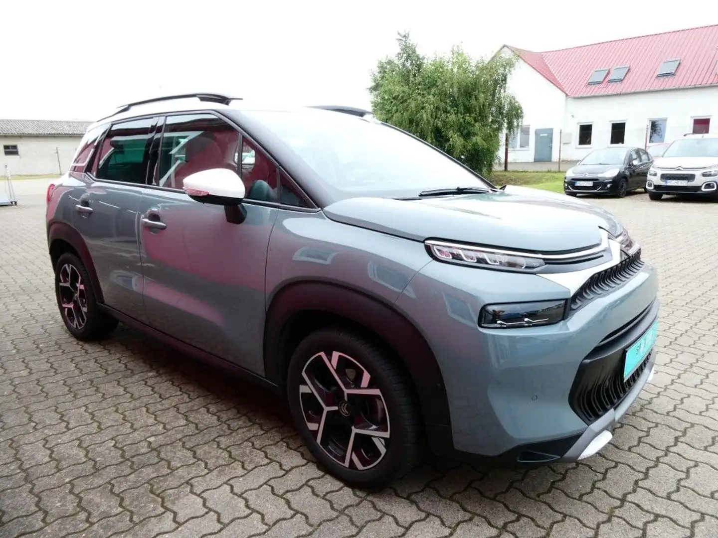 Citroen C3 Aircross BlueHDI 120 Stop & Start EAT6 SHINE - 2
