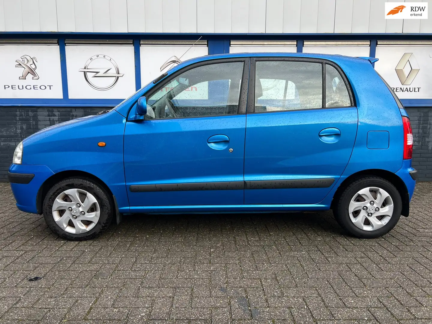 Hyundai Atos 1.1i Dynamic Sky 06-2004 74000km 2250eu Blau - 1