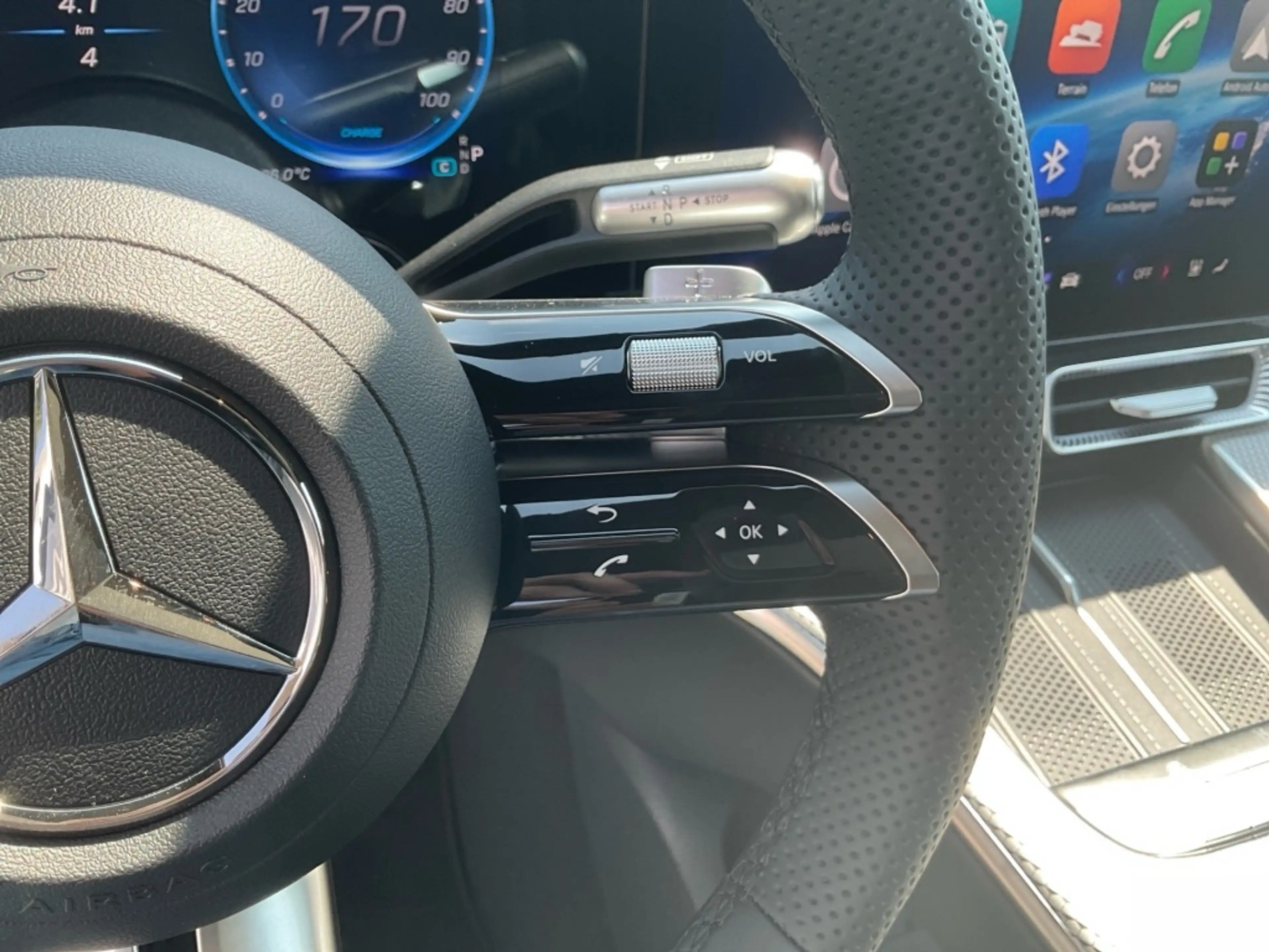 Mercedes-Benz GLC 400 4M EQ AMG*AHK*Sky-Pano*Dig.-Light*Memory — photo 13