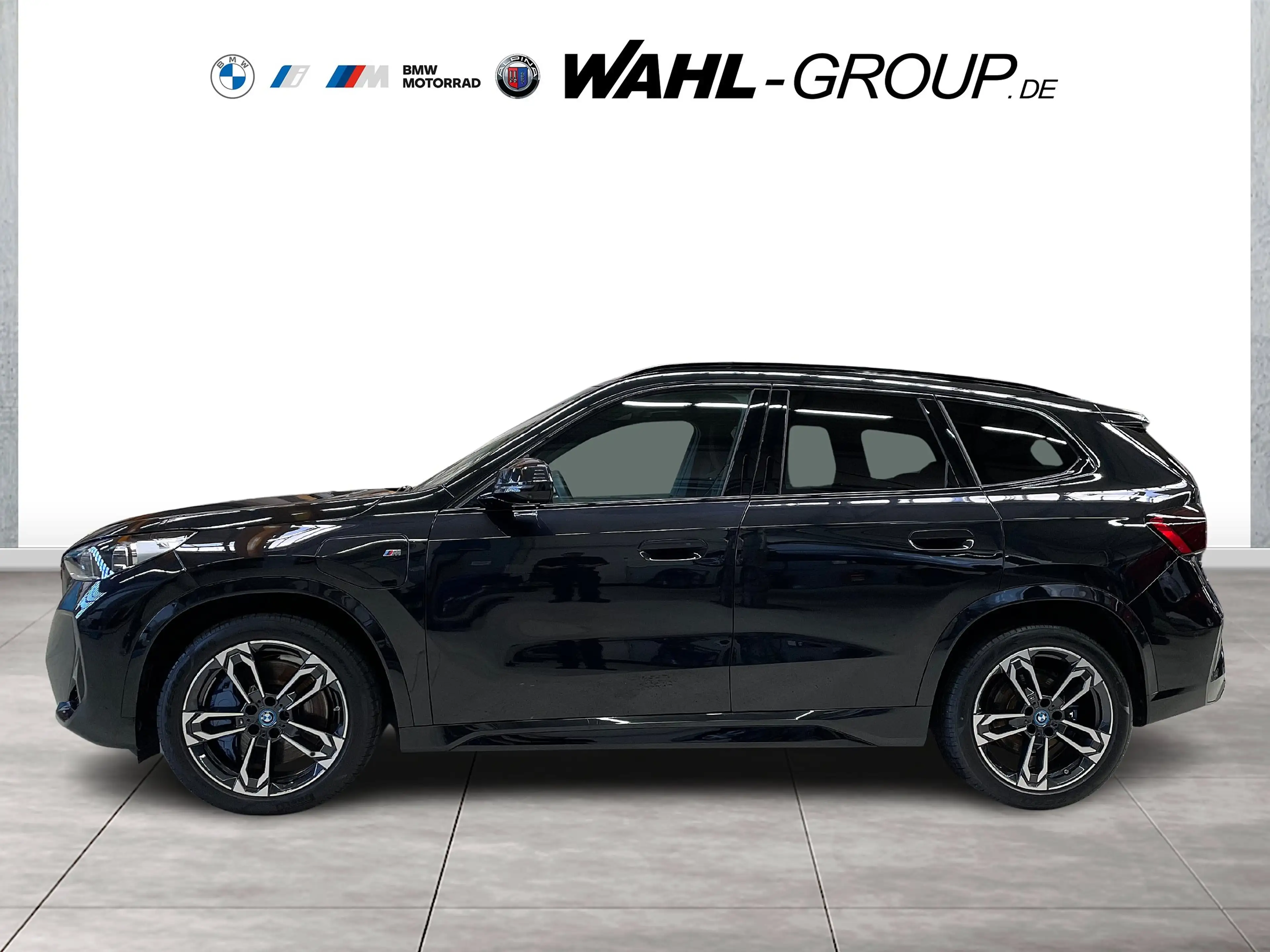 BMW X1 xDrive30e — photo 3