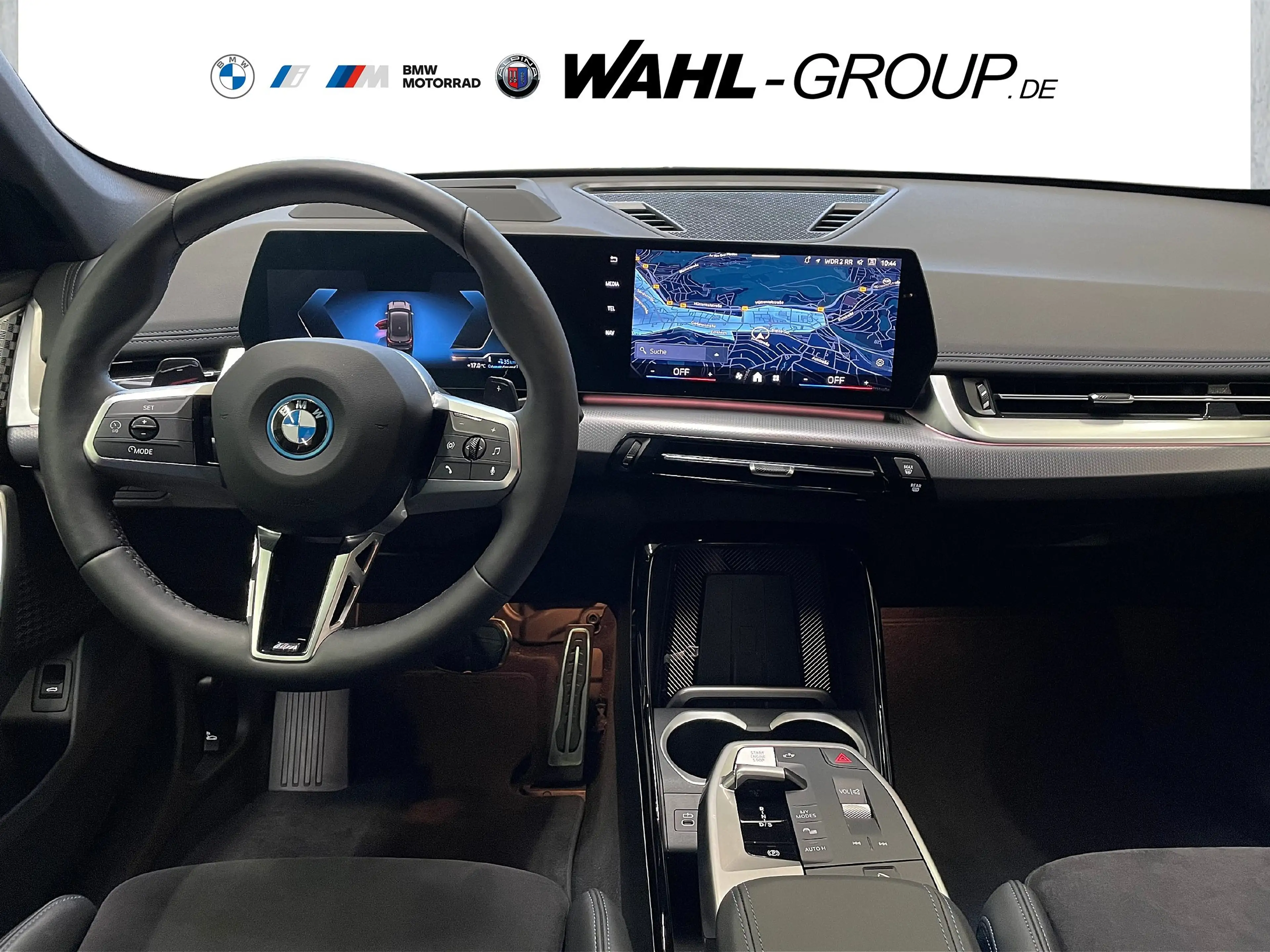 BMW X1 xDrive30e — photo 10