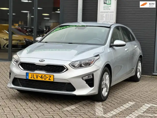 Kia Ceed / cee'd 1.6 CRDi DynamicLine/CAMERA/NAVI/NETTE STAAT!!