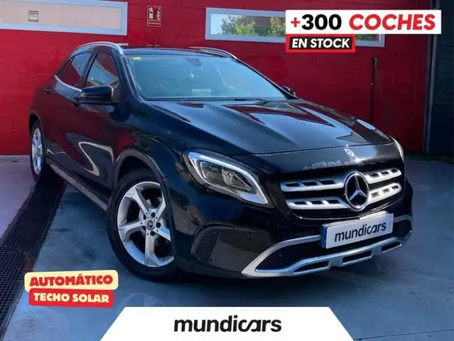 Mercedes-Benz 200 GLA  Urban