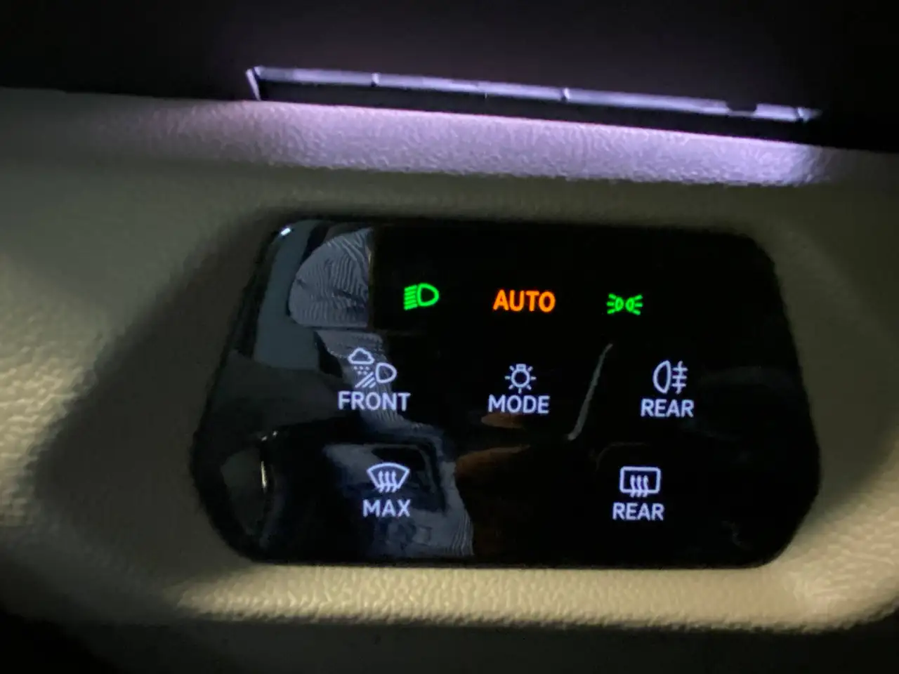 Volkswagen T7 Multivan eHybrid 1.4 Energetic*PANO*STANDHZG*MATRIX*HUD*360°KAM, миниатюра 14